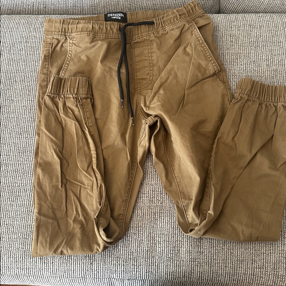 Levis boys jogger bundle - Picture 6 of 9